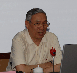 知名建筑声学专家章奎生教授