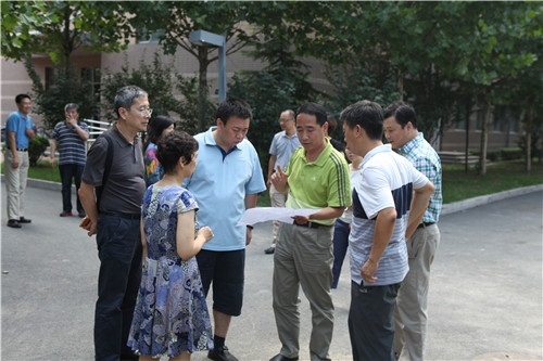 中科院声学科研综合楼项目初步设计及概算评审专家组踏勘项目现场